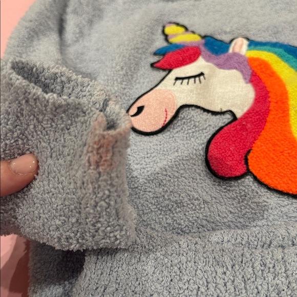 Lola + The Boys Gray Fuzzy Sweater set - Picture 3 of 4